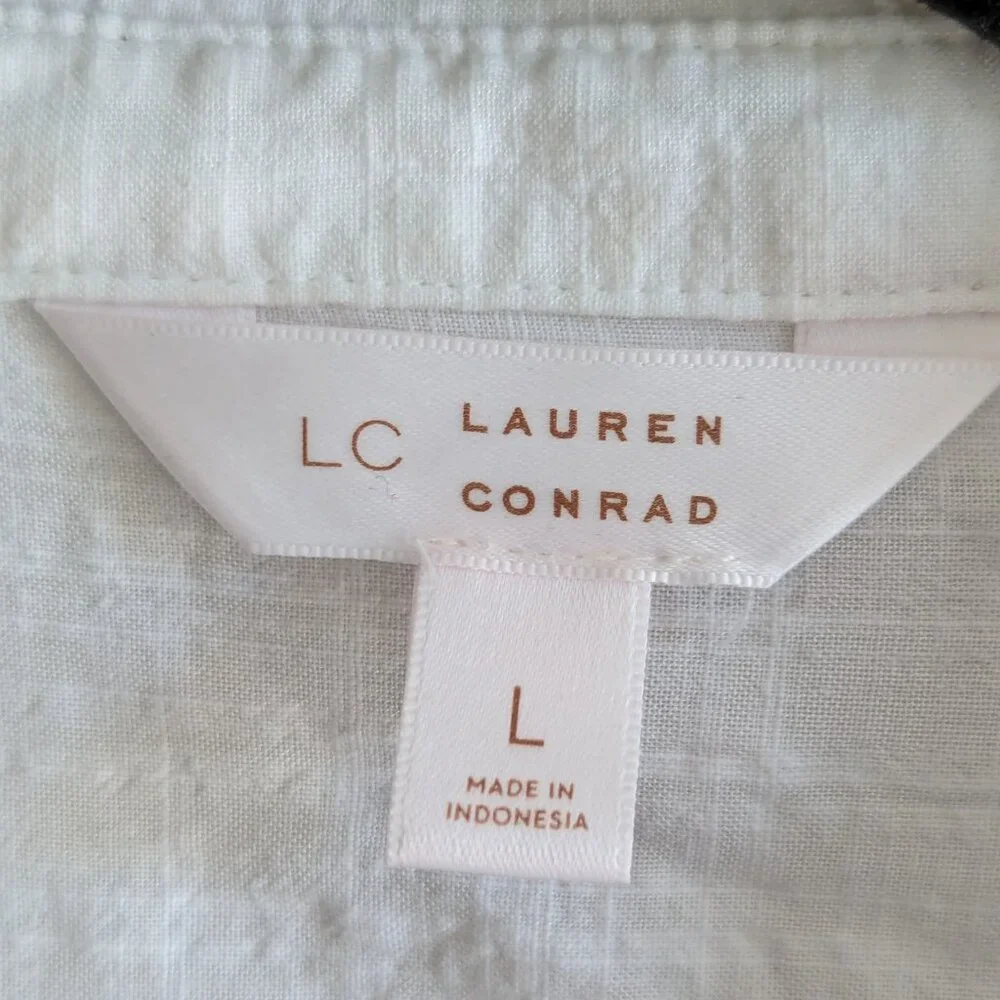 Lauren Conrad White Button Up Bishop Sleeve Blouse with Lace Sleeve Detail - L - Picture 6 of 9